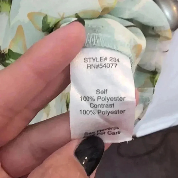 Cabi Butterfly Print Faux Wrap - Picture 3 of 7